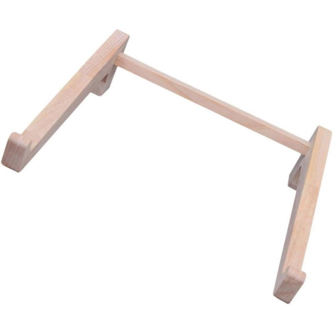 Kompaktes Laptopstaender aus Holz fuer Homeoffice